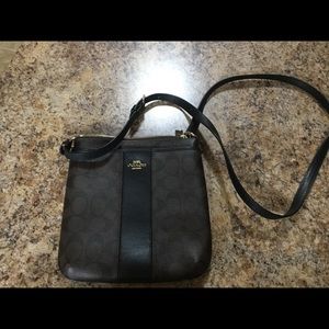 Coach crossbody (brown)